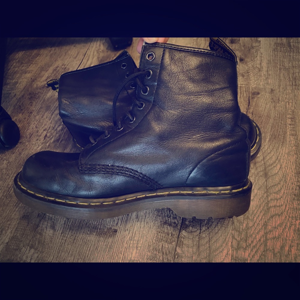 Doc Martens 1460 Smooth Leather boots